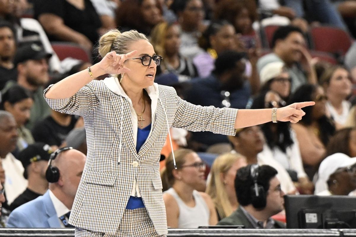 Jun 28, 2026; Chicago, Illinois, USA;  Las Vegas Aces head coach Becky Hammon directs the team during the second half against the Chicago Sky  at United Center. Mandatory Credit: Matt Marton-Imagn Images