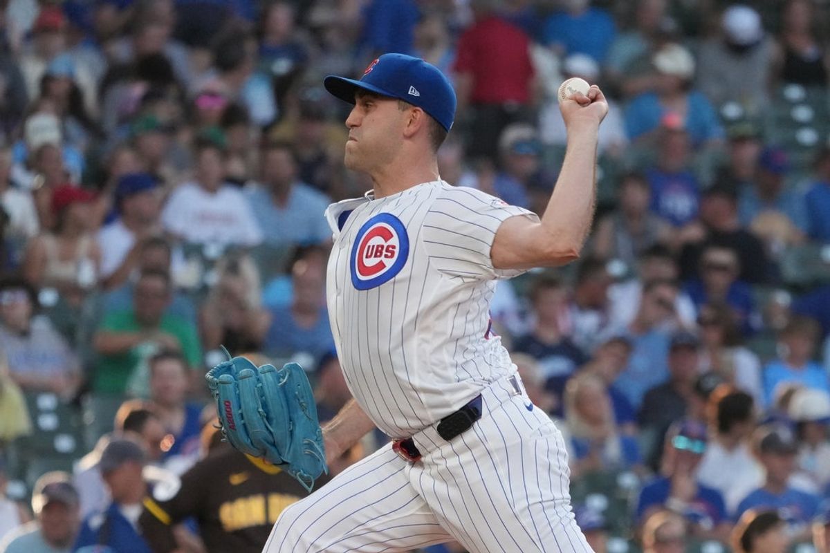 30 de junho de 2026; Chicago, Illinois, EUA; O arremessador do Chicago Cubs, Matthew Boyd (16), lança a bola contra o San Diego Padres durante o primeiro turno no Wrigley Field. Crédito obrigatório: David Banks-Imagn Images