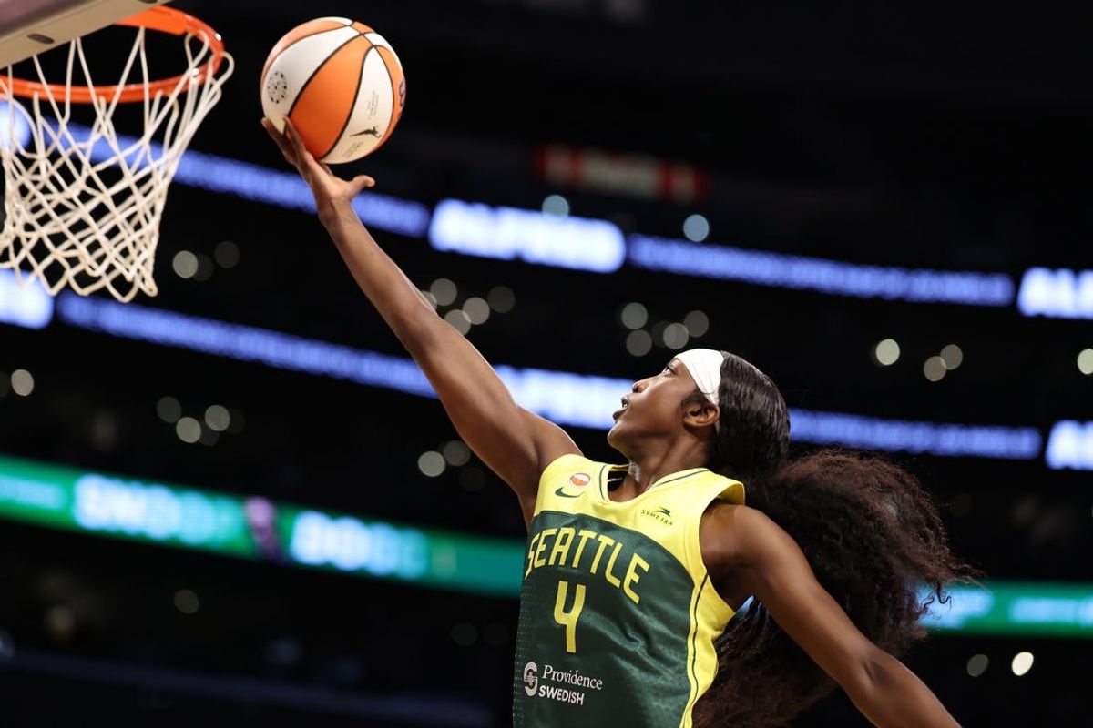 Jul 6, 2026; Los Angeles, California, USA;  Seattle Storm guard Flau'jae Johnson (4) goes to the basket during the first half against the Los Angeles Sparks at Crypto.com Arena. Mandatory Credit: Kiyoshi Mio-Imagn Images