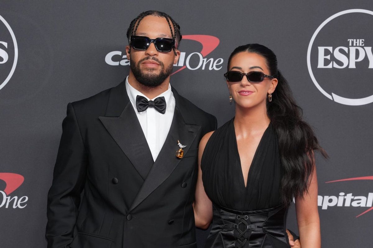 Jul 15, 2026; New York, NY, USA; Jalen Brunson and Ali Brunson arrive on the red carpet before the 2026 ESPY Awards at Lincoln Center. Mandatory Credit: Kirby Lee-Imagn Images