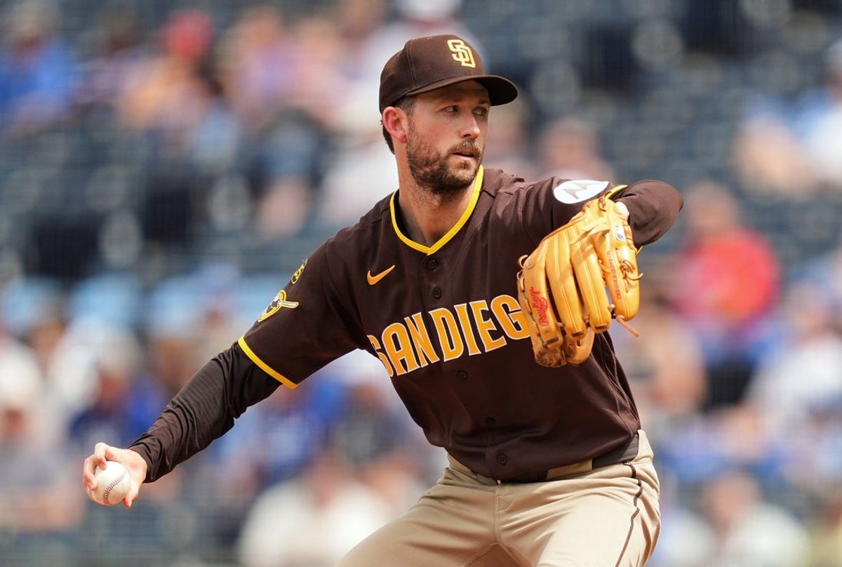 Jul 18, 2026; Kansas City, Missouri, USA; San Diego Padres pitcher Griffin Canning (17) pitches during the first inning against the Kansas City Royals at Kauffman Stadium. Mandatory Credit: Jay Biggerstaff-Imagn Images