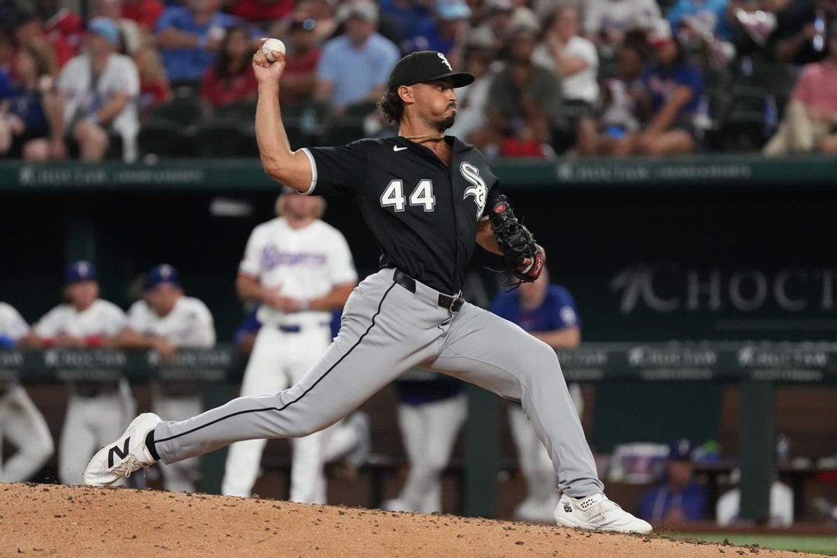 Jul 20, 2026; Arlington, Texas, USA;  Chicago White Sox pitcher Jordan Hicks (44) throws to the plate against the Texas Rangers during the sixth inning at Globe Life Field. Mandatory Credit: Raymond Carlin III-Imagn Images