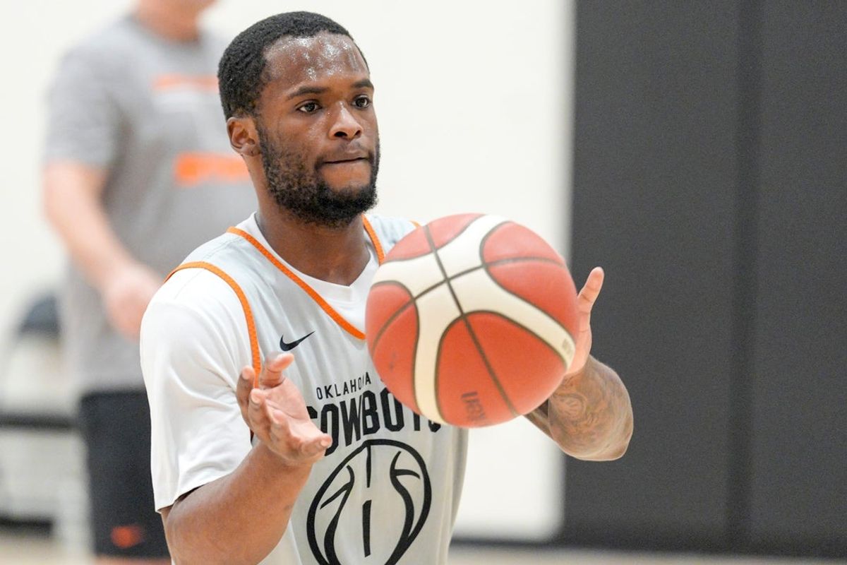 Kanye Clary (1) runs drills during an Oklahoma State basketball practice in Stillwater, Okla., on Tuesday, July 21, 2026.