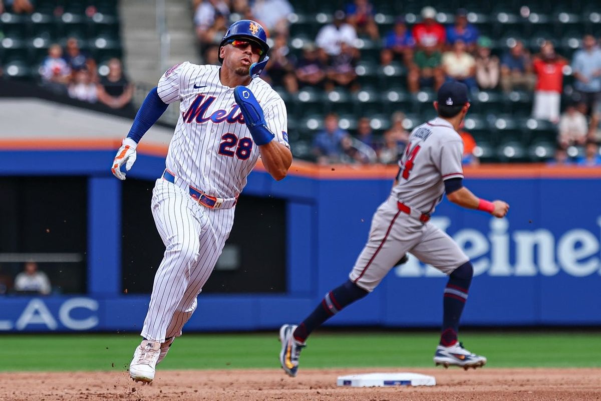 Jul 29, 2026; New York City, New York, USA;  New York Mets center fielder Tyrone Taylor (28) runs the bases during the sixth inning against the Atlanta Braves at Citi Field. Mandatory Credit: Vincent Carchietta-Imagn Images