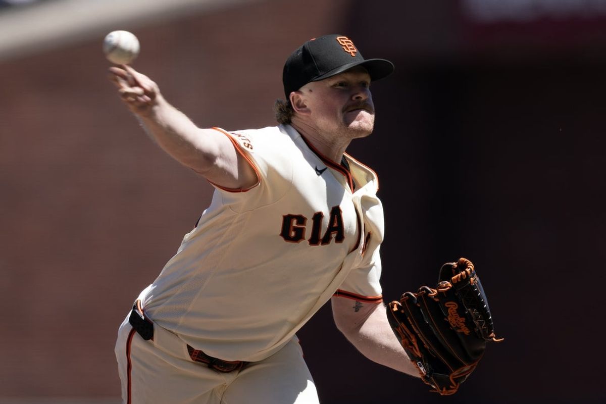 Jul 29, 2026; San Francisco, California, USA; San Francisco Giants pitcher starting Logan Webb (62) delivers a pitch against the Milwaukee Brewers during the sixth inning at Oracle Park. Mandatory Credit: D. Ross Cameron-Imagn Images