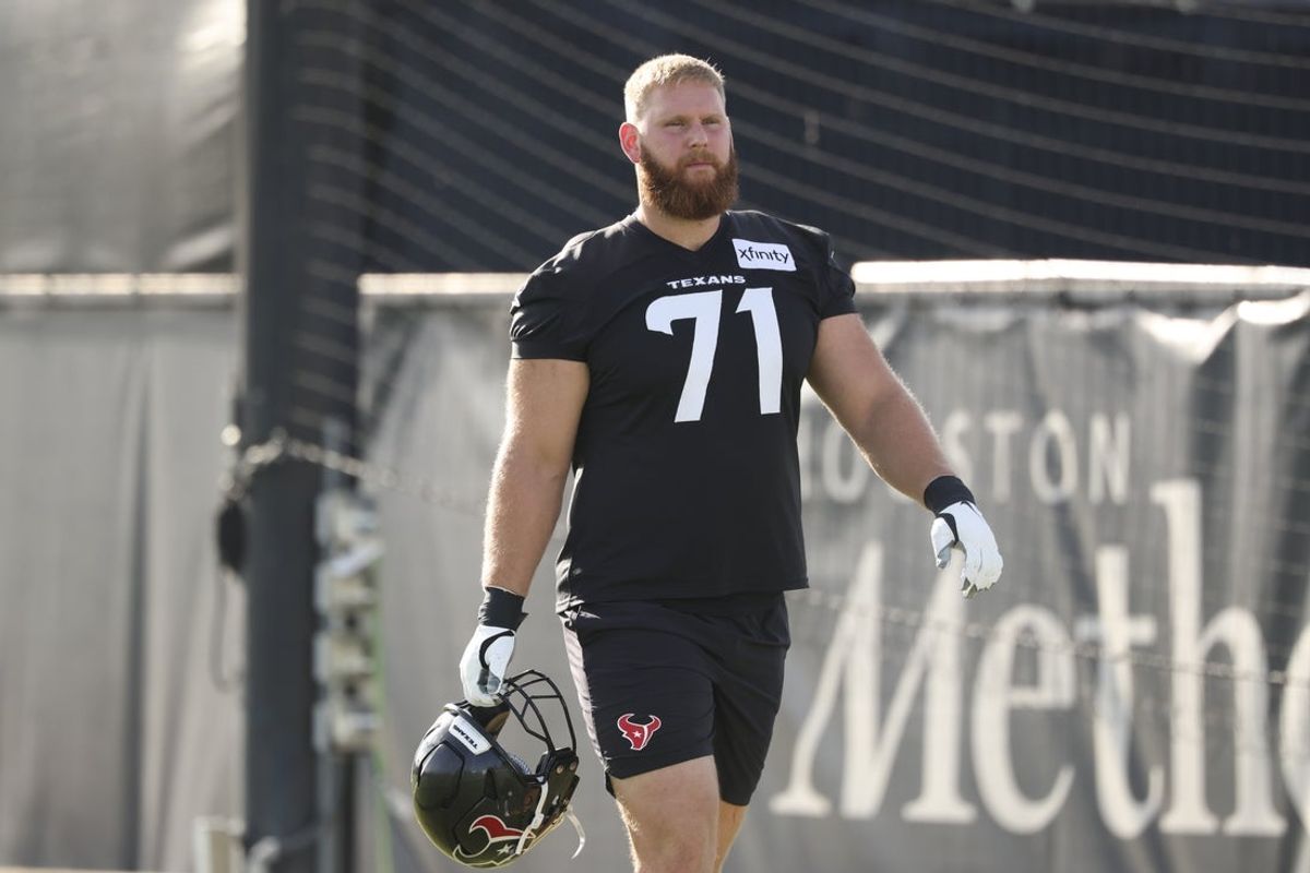 Jul 30, 2026; Houston, Texas, USA;  Houston Texans offensive tackle Braden Smith (71) during training camp at Houston Methodist Training Center. Mandatory Credit: Troy Taormina-Imagn Images