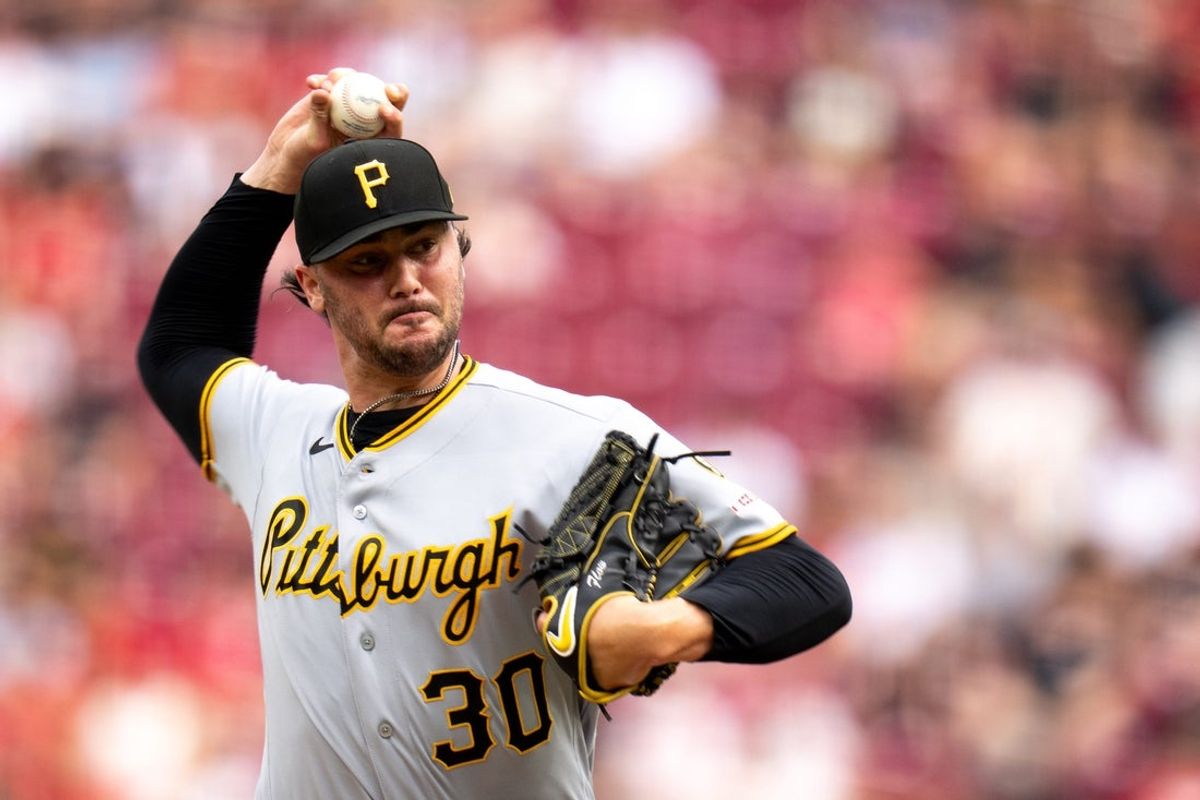 Pittsburgh Pirates pitcher Paul Skenes (30) pitches in the first inning between the Pittsburgh Pirates and Cincinnati Reds at Great American Ball Park in Cincinnati on Friday, July 31, 2026.
