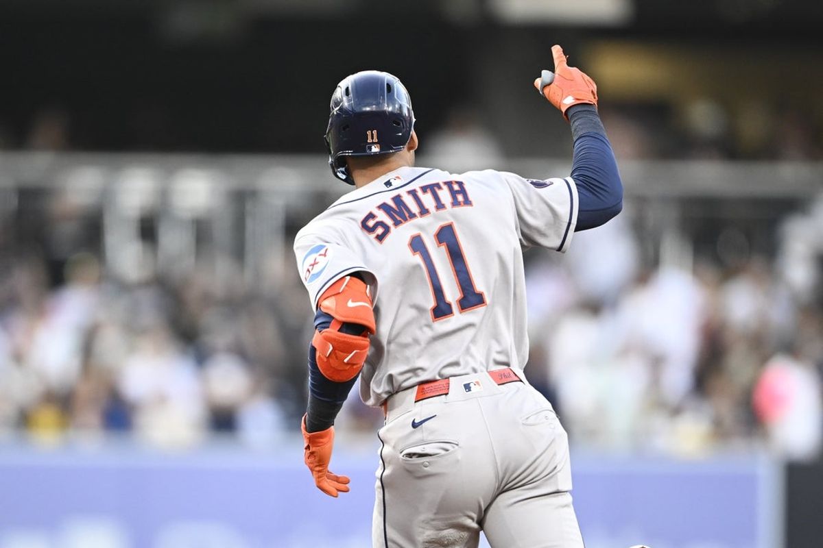 Aug 7, 2026; San Diego, California, USA; Houston Astros right fielder Cam Smith (11) rounds the bases after hitting a solo home run during the second inning against the San Diego Padres at Petco Park. Mandatory Credit: Denis Poroy-Imagn Images