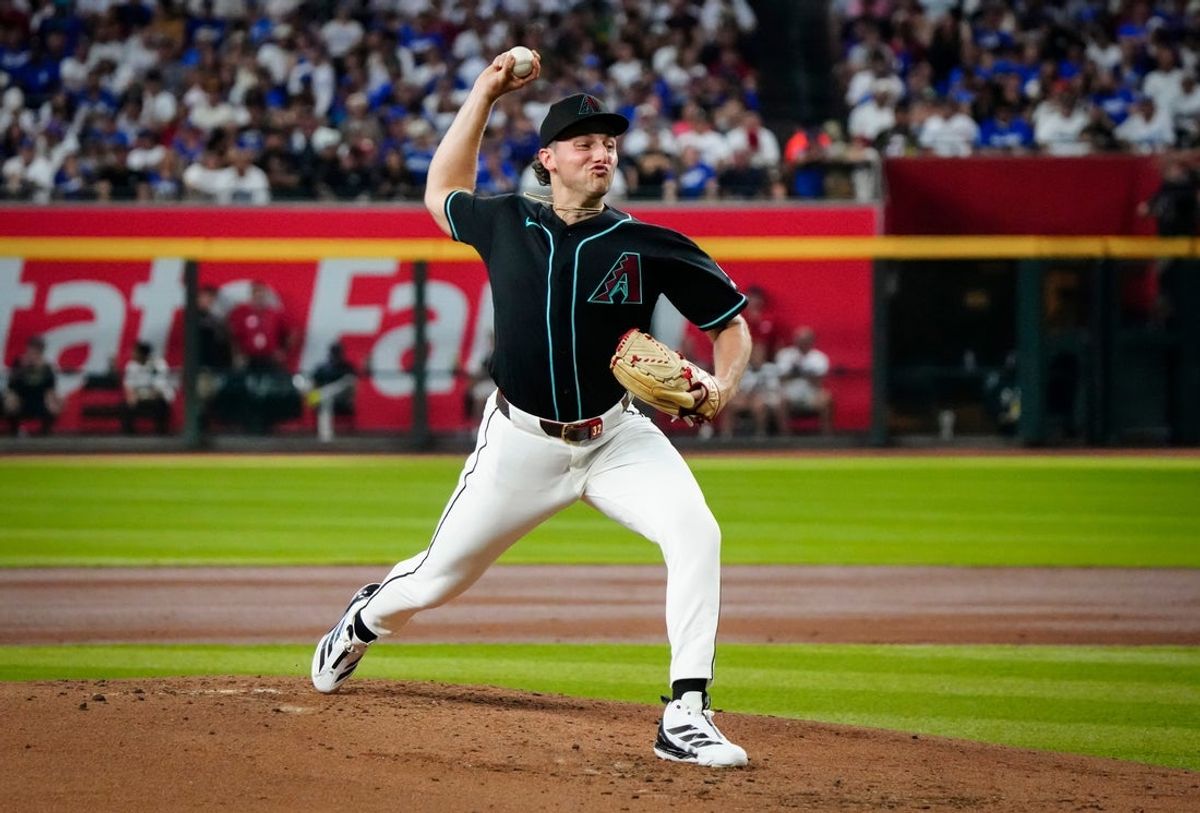 Arizona Diamondbacks pitcher Brandon Pfaadt (32) pitches against the Los Angeles Dodgers during a game at Chase Field in Phoenix on Aug. 8, 2026.