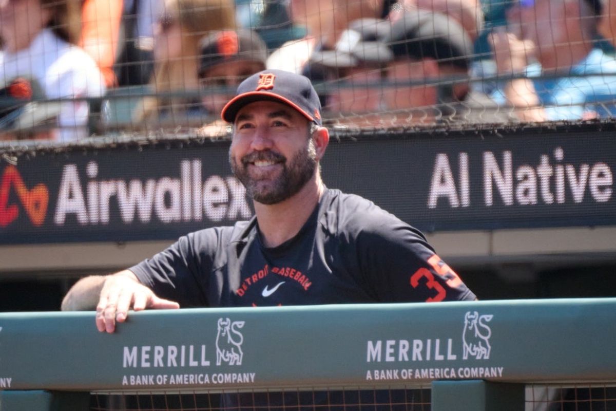 Aug 9, 2026; San Francisco, California, USA; Detroit Tigers pitcher Justin Verlander (35) reacts as he is recognized by the San Francisco Giants organization during the first inning at Oracle Park. Mandatory Credit: Robert Edwards-Imagn Images