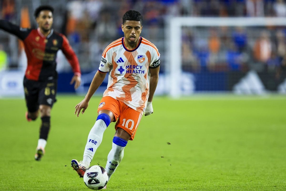 Aug 11, 2026; Cincinnati, OH, USA; FC Cincinnati forward Evander (10) dribbles against Atlas FC in the second half during the Leagues Cup Phase One match at TQL Stadium. Mandatory Credit: Katie Stratman-Imagn Images