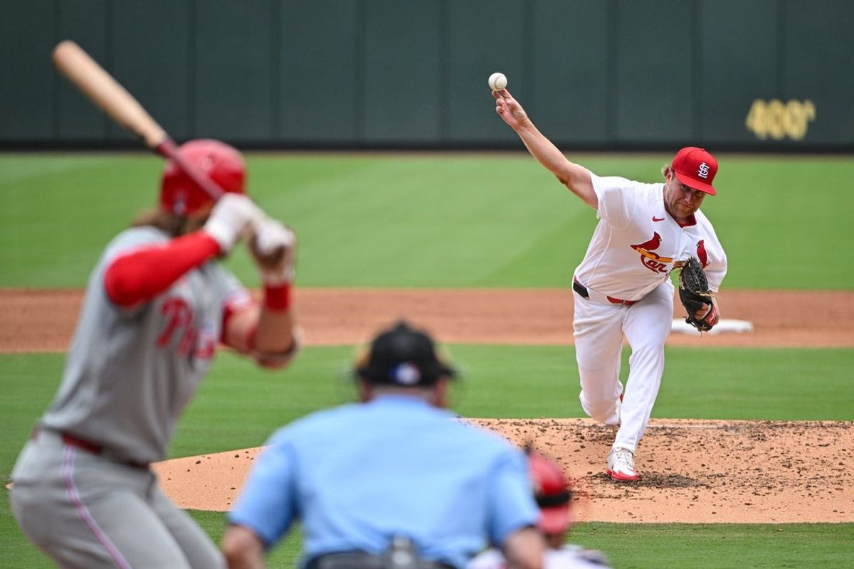 Aug 12, 2026; St. Louis, Missouri, USA; St. Louis Cardinals starting pitcher Kyle Leahy (62) throws against Philadelphia Phillies first baseman Alec Bohm (28) during the third inning at Busch Stadium. Mandatory Credit: Jeff Curry-Imagn Images