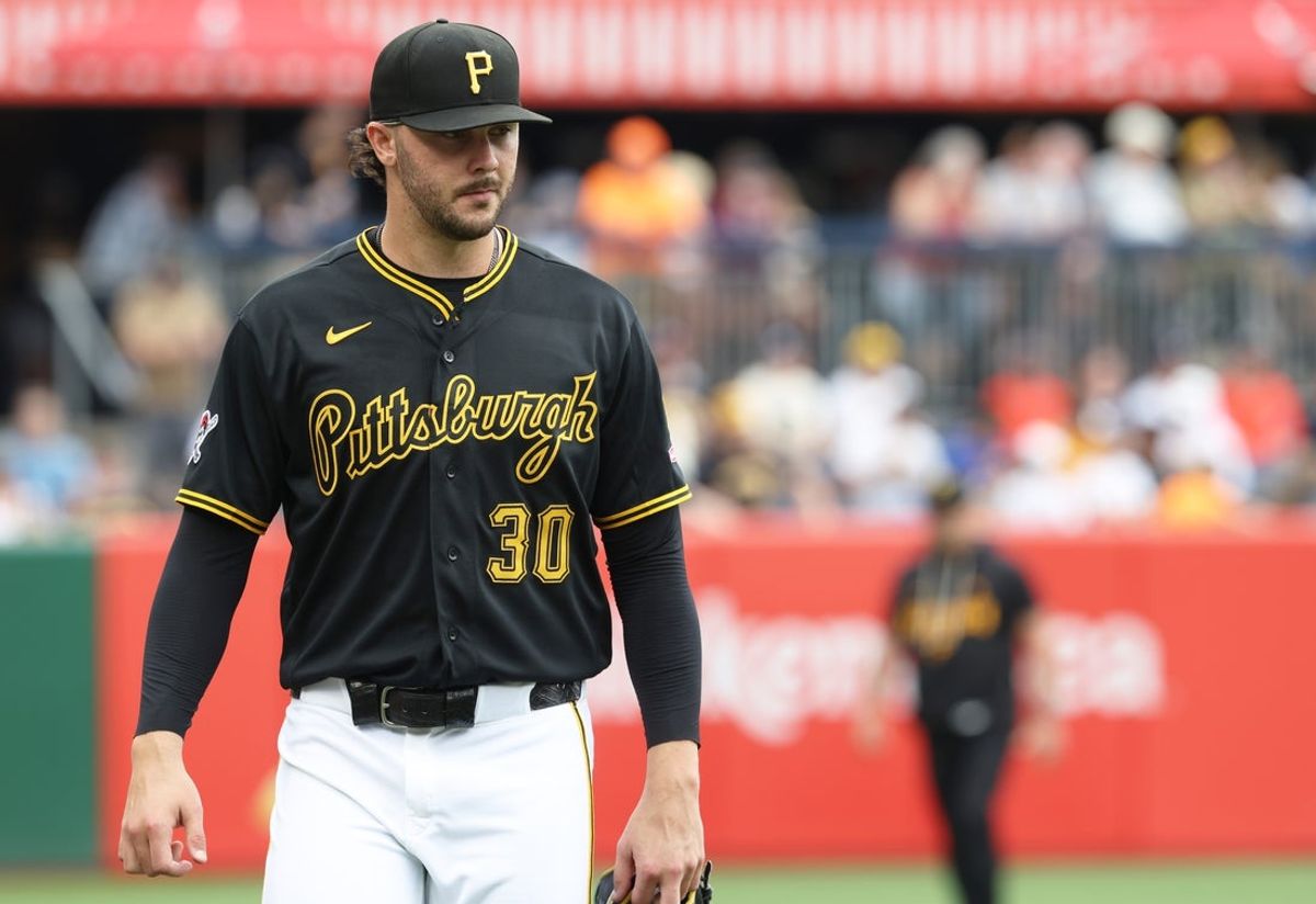 Aug 19, 2026; Pittsburgh, Pennsylvania, USA; Pittsburgh Pirates starting pitcher Paul Skenes (30) walks in from the bullpen to pitch against the Detroit Tigers at PNC Park. Mandatory Credit: Charles LeClaire-Imagn Images