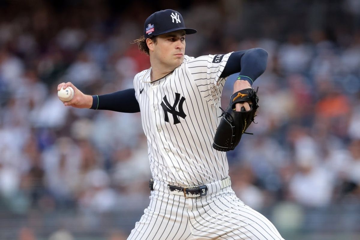 Aug 21, 2026; Bronx, New York, USA; New York Yankees starting pitcher Cam Schlittler (31) pitches against the Toronto Blue Jays during the first inning at Yankee Stadium. Mandatory Credit: Brad Penner-Imagn Images