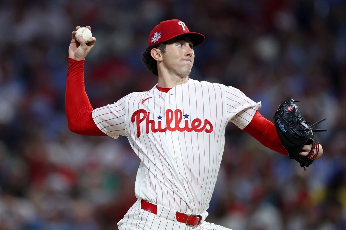Aug 22, 2026; Philadelphia, Pennsylvania, USA; Philadelphia Phillies pitcher Andrew Painter (24) throws a pitch during the seventh inning against the St. Louis Cardinals at Citizens Bank Park. Mandatory Credit: Bill Streicher-Imagn Images
