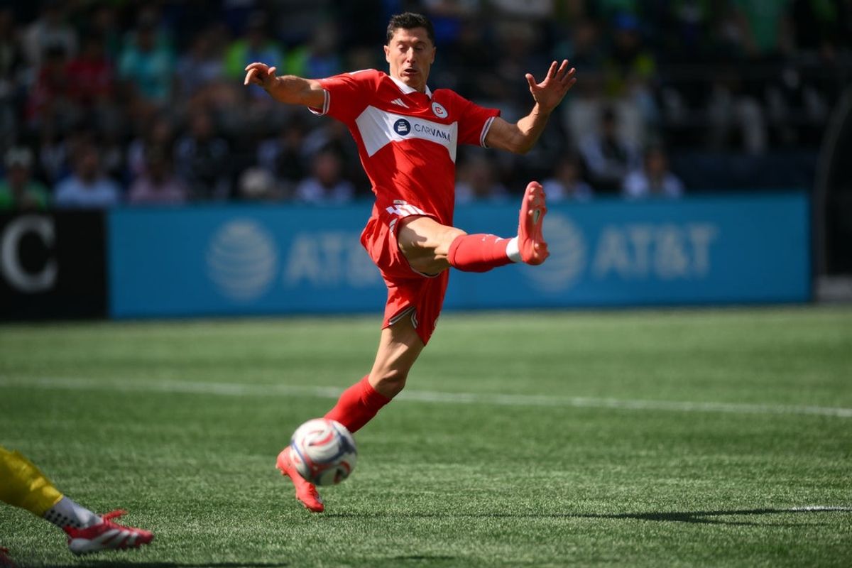 Aug 29, 2026; Seattle, Washington, USA; Chicago Fire FC forward Robert Lewandowski (9) chases the ball during the first half against the Seattle Sounders FC at Lumen Field. Mandatory Credit: Steven Bisig-Imagn Images