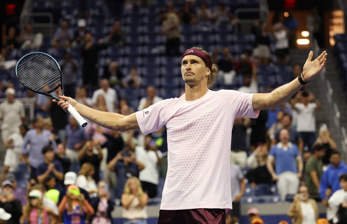 September 2, 2026; New York, United States; Germany's Alexander Zverev celebrates after winning his first round match against Italy's Lorenzo Sonego.  Mandatory Credit: Geoff Burke-Imagn Images