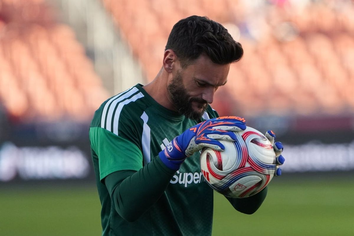 Sep 5, 2026; Sandy, Utah, USA;  Los Angeles FC goaltender Hugo Lloris (1) warms up prior to a match against Real Salt Lake at America First Field.  Mandatory Credit: Aaron Baker-Imagn Images