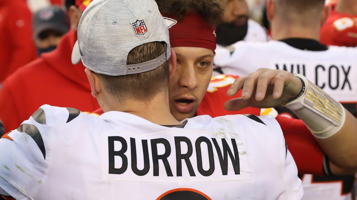 Kansas City Chiefs quarterback Patrick Mahomes and Cincinnati Bengals quarterback Joe Burrow (hug at midfield after the AFC Championship game between the Cincinnati Bengals and Kansas City Chiefs on Jan 30, 2022