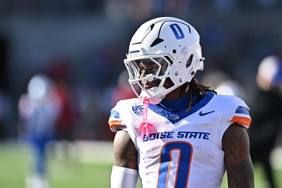 Oct 24, 2026; Pullman, Washington, USA;  Boise State Broncos running back Dylan Riley (0) warms up before a game against the Washington State Cougars at Gesa Field at Martin Stadium.  Mandatory Credit: James Snook-Imagn Images