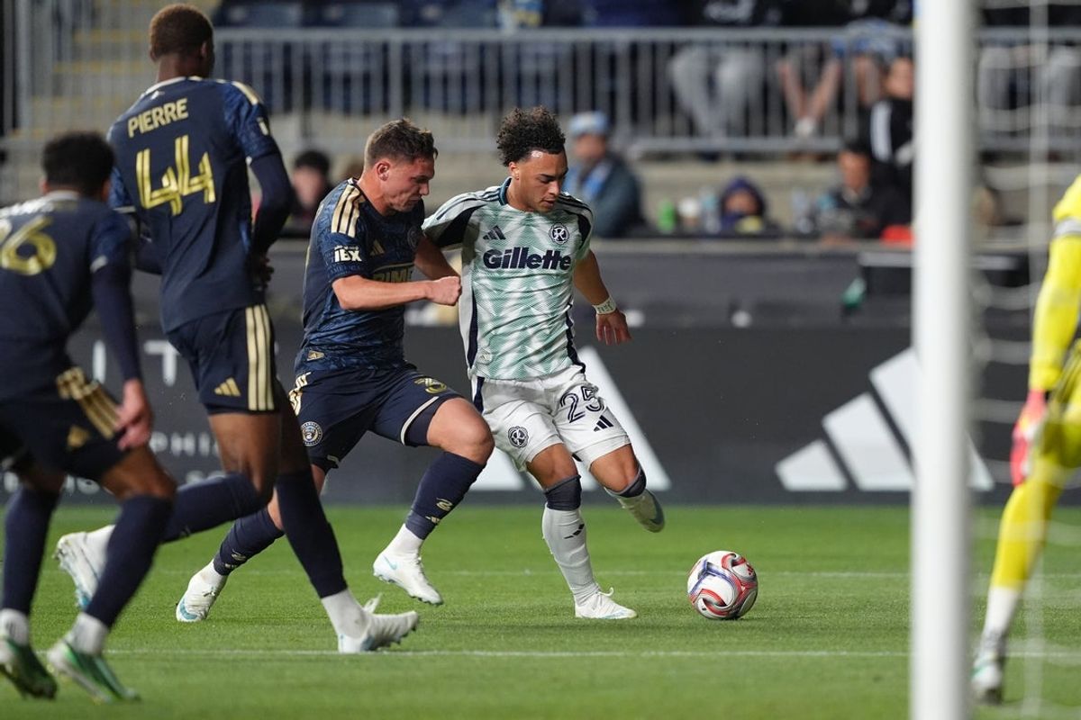 Oct 24, 2026; Chester, Pennsylvania, USA; New England Revolution defender Peyton Miller (25) controls the ball against Philadelphia Union defender Frankie Westfield (39) in the first half at Subaru Park. Mandatory Credit: Kyle Ross-Imagn Images