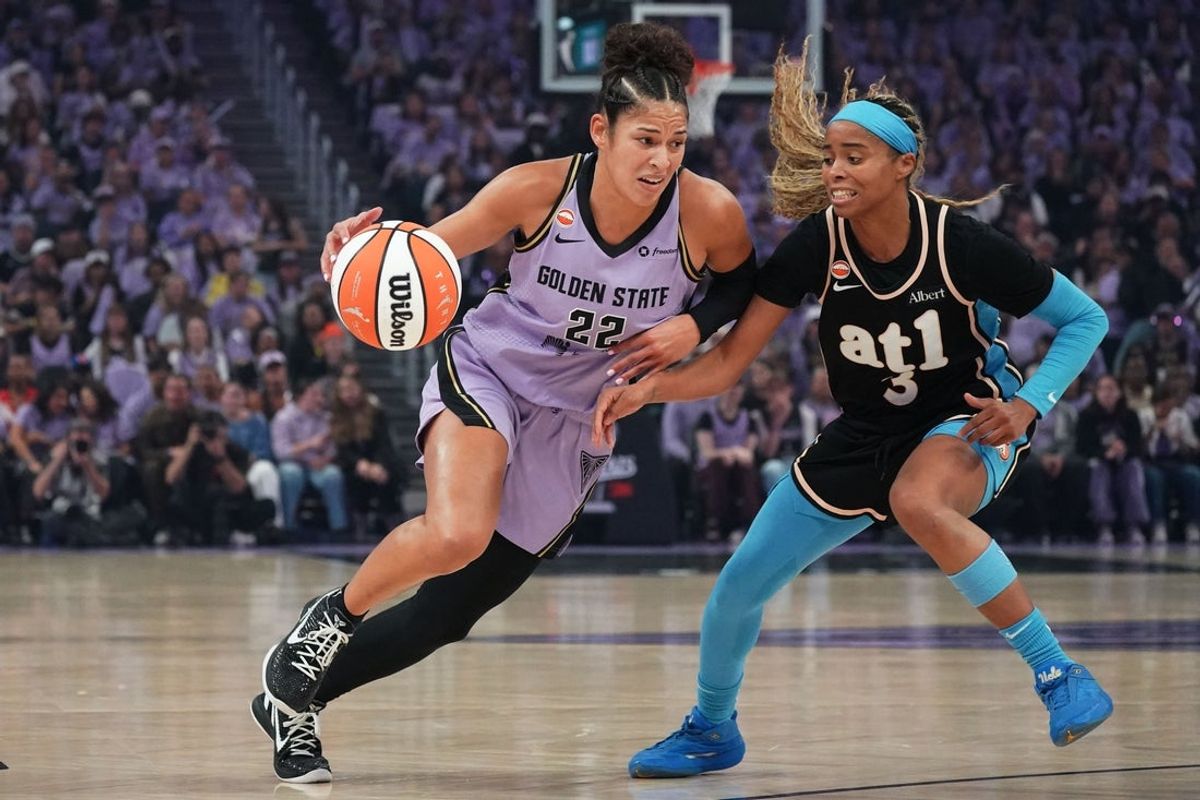Oct 26, 2026; San Francisco, California, USA;  Golden State Valkyries guard Veronica Burton (22) drives to the basket against Atlanta Dream guard Jordin Canada (3) in the first quarter in game five of the 2026 WNBA Finals at Chase Center.  Mandatory Credit: David Gonzales-Imagn Images
