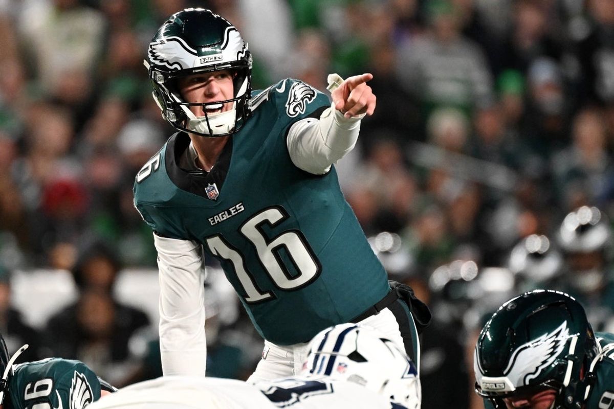 Oct 26, 2026; Philadelphia, Pennsylvania, USA;  Philadelphia Eagles quarterback Tanner McKee (16) calls a play during the second quarter against the Dallas Cowboys at Lincoln Financial Field.  Mandatory Credit: Eric Hartline-Imagn Images