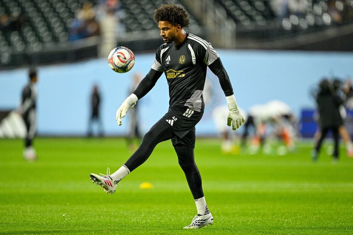 Oct 28, 2026; New York, New York, USA;  Atlanta United goalkeeper Jayden Hibbert (42) warms up before the match against the New York City FC at Citi Field.  Mandatory Credit: Mark Smith-Imagn Images