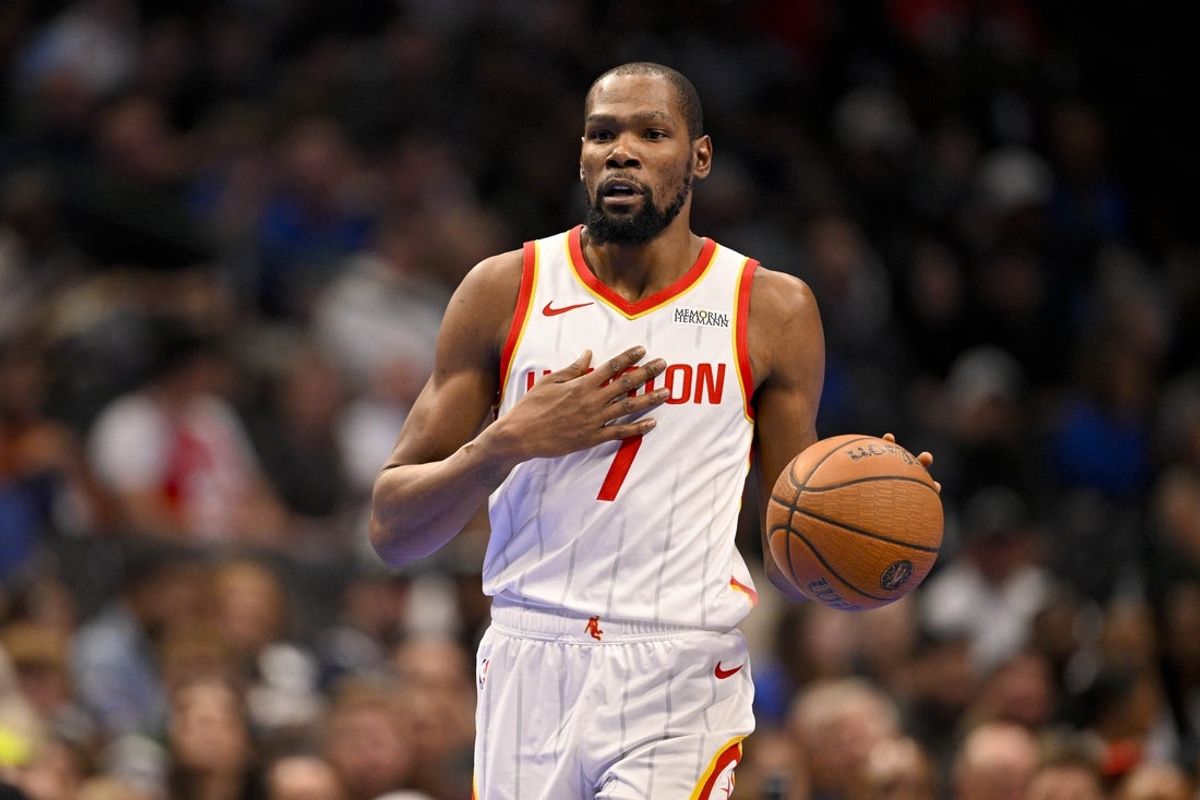 Oct 30, 2026; Dallas, Texas, USA; Houston Rockets forward Kevin Durant (7) brings the ball up the court against the Dallas Mavericks during the second quarter at American Airlines Center. Mandatory Credit: Jerome Miron-Imagn Images