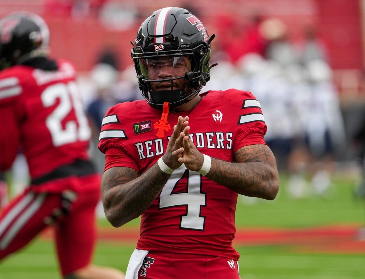 Texas Tech quarterback Thomas Castellanos warms up before a Big 12 Conference football game, Saturday, Oct. 31, 2026, at Galaxy Stadium.