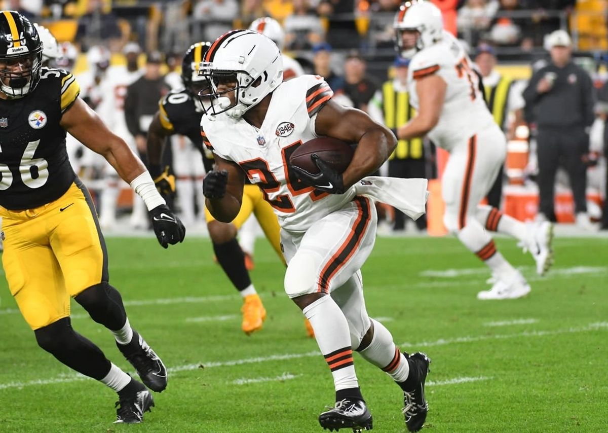 Sep 18, 2023; Pittsburgh, Pennsylvania, USA;  Cleveland Browns running back Nick Chubb (24) approaches Pittsburgh Steelers linebacker Alex Highsmith (56) during the first quarter at Acrisure Stadium.