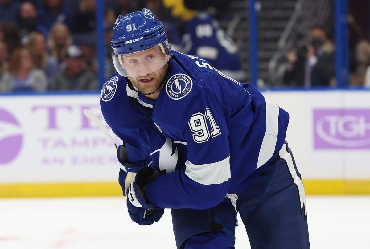 Nov 30, 2023; Tampa, Florida, USA; Tampa Bay Lightning center Steven Stamkos (91) skates against the Pittsburgh Penguins during the third period at Amalie Arena.