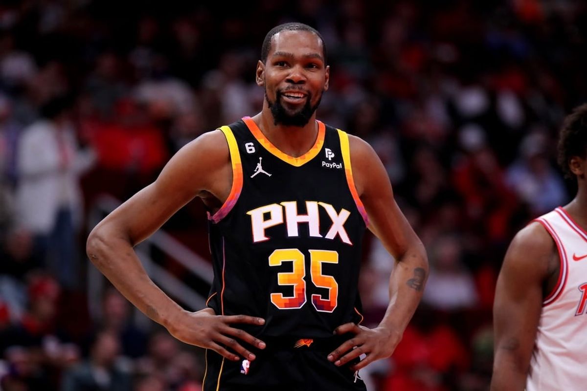 Dec 27, 2023; Houston, Texas, USA; Phoenix Suns forward Kevin Durant (35) during the first quarter against the Houston Rockets at Toyota Center.