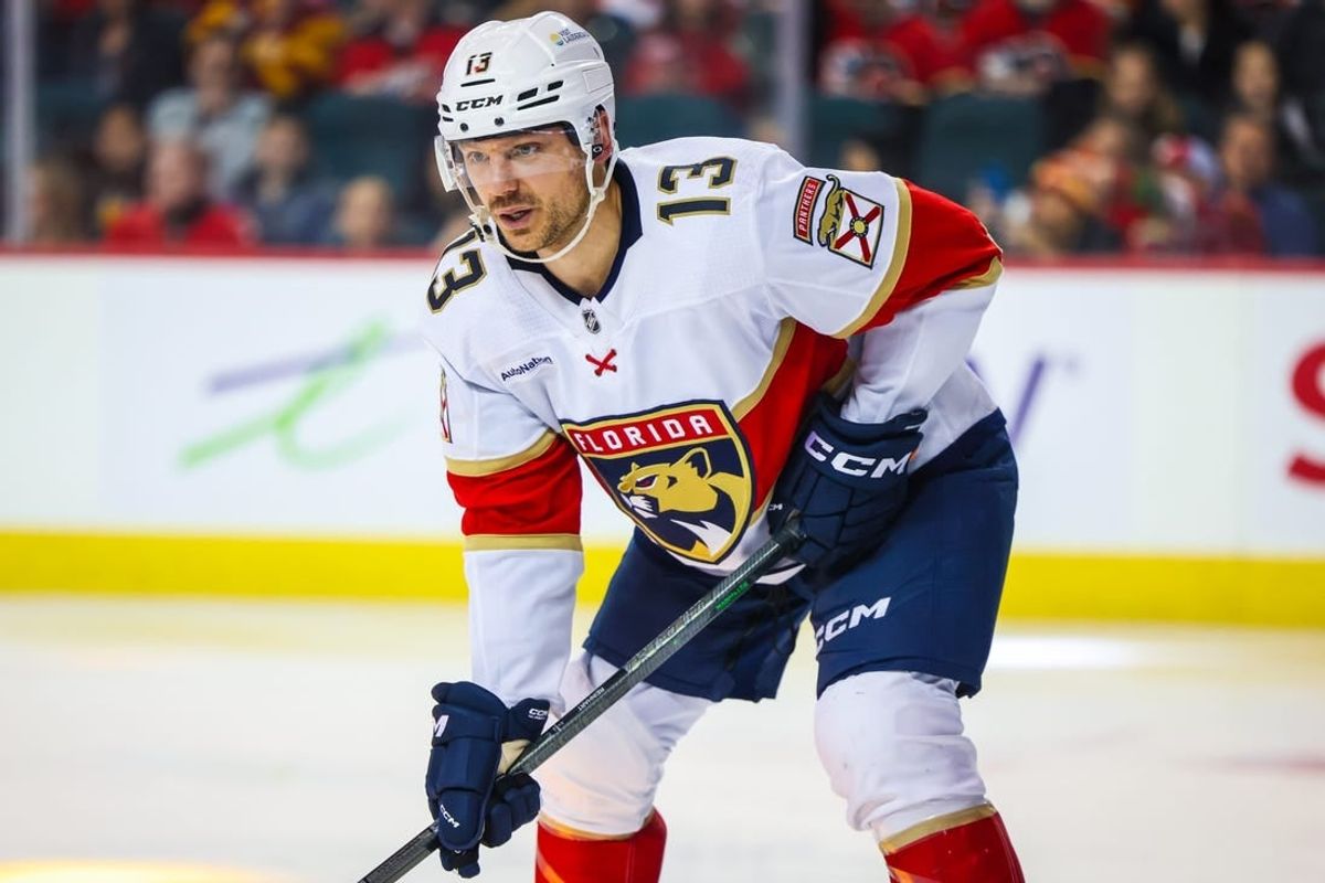 Dec 18, 2023; Calgary, Alberta, CAN; Florida Panthers center Sam Reinhart (13) during the face off against the Calgary Flames during the third period at Scotiabank Saddledome.
