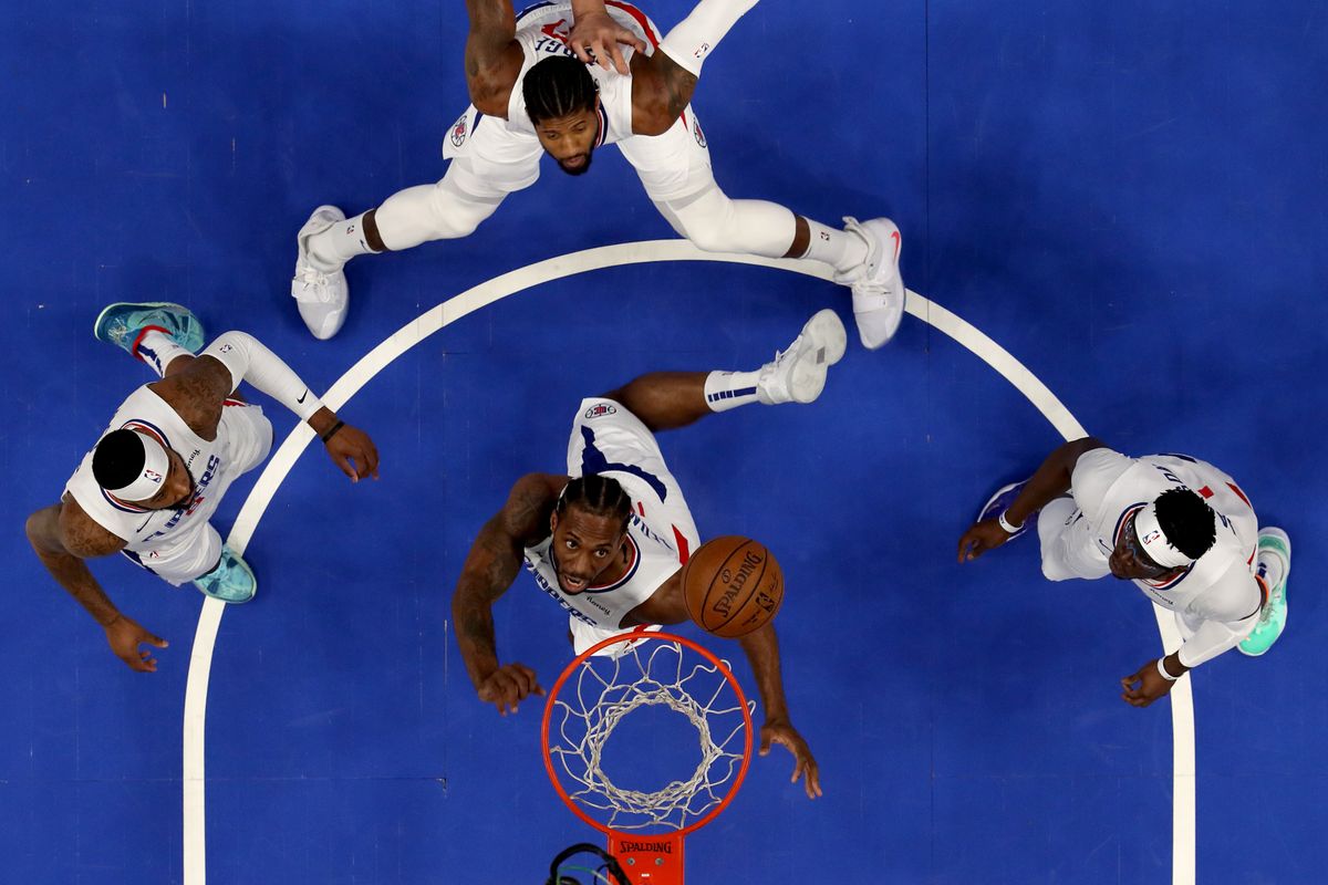 He clipped Mavs all on his own.