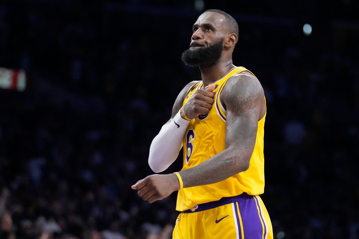 LeBron James scored 30 points in LA’s win