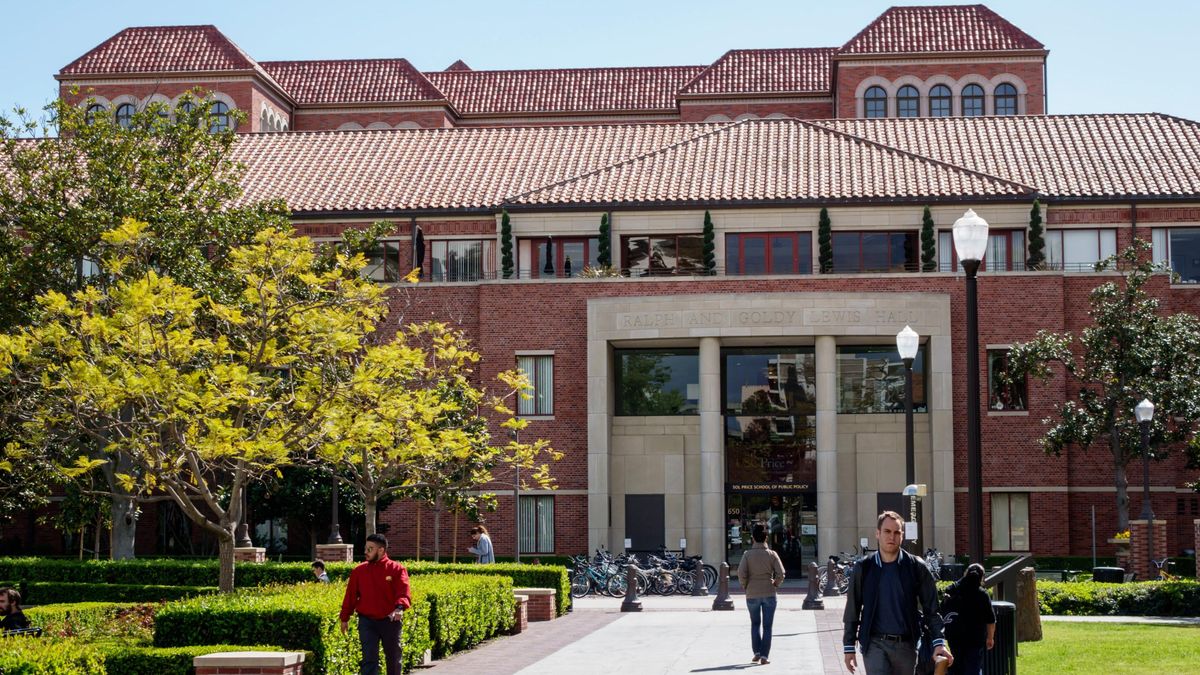 Students out in California are seeking to have  D1 football and basketball players declared employees by the NLRB.