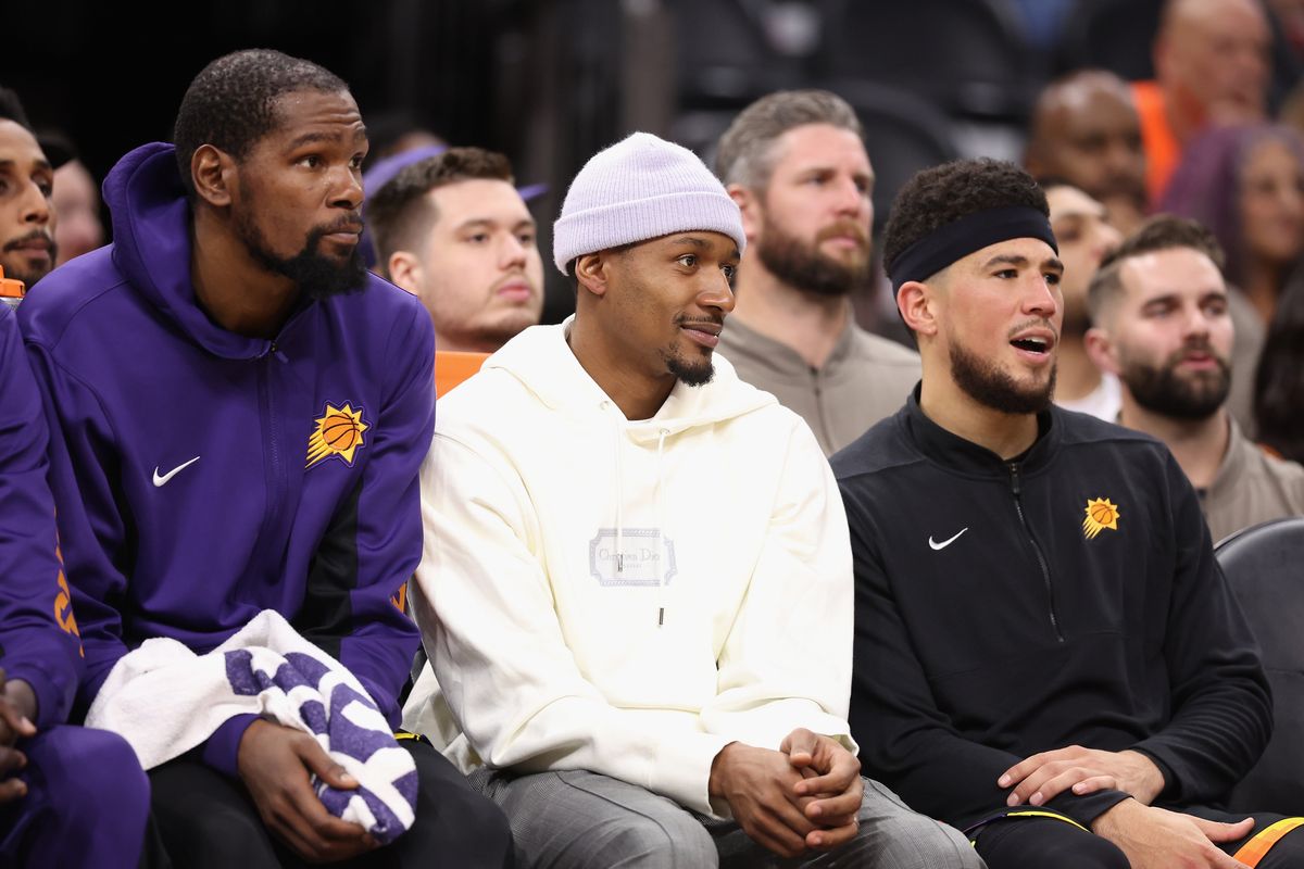 Kevin Durant (l.), Bradley Beal and Devin Booker (r.)