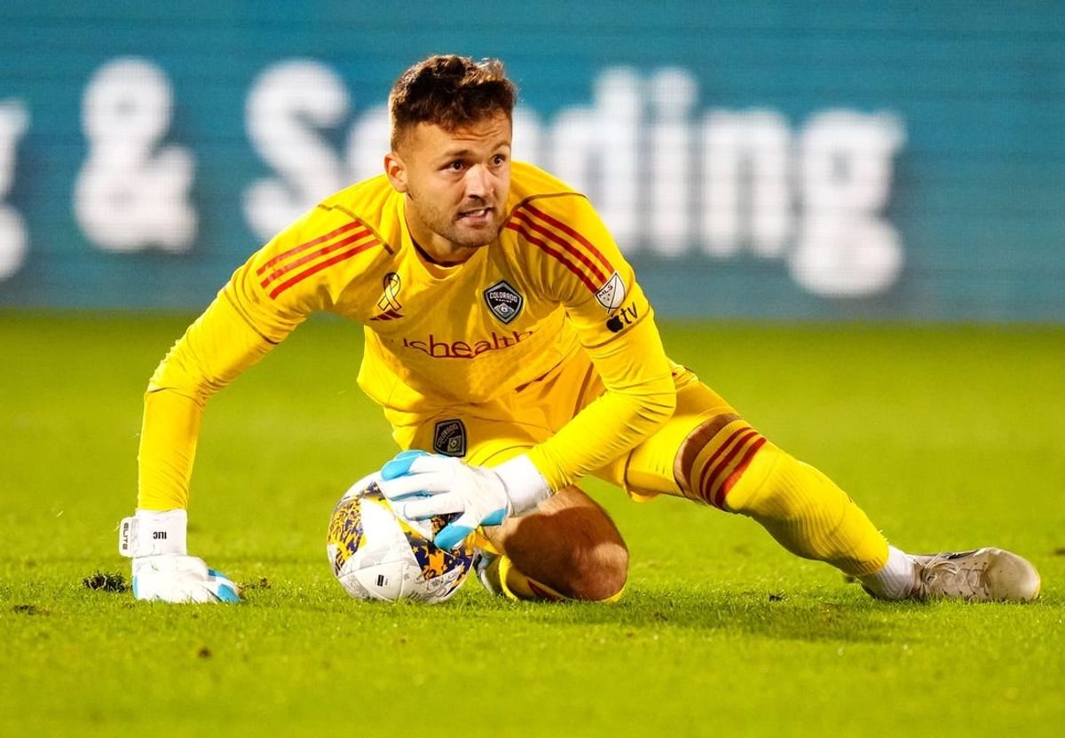 Sep 20, 2023; Commerce City, Colorado, USA; Colorado Rapids goalkeeper Marko Ilic (1) makes a save in the second half against the Seattle Sounders at Dick's Sporting Goods Park.