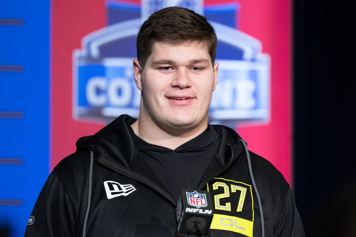 Ravens’ rookie center Tyler Linderbaum has the best odds (+15000)   of any lineman to to win Rookie of the Year.
