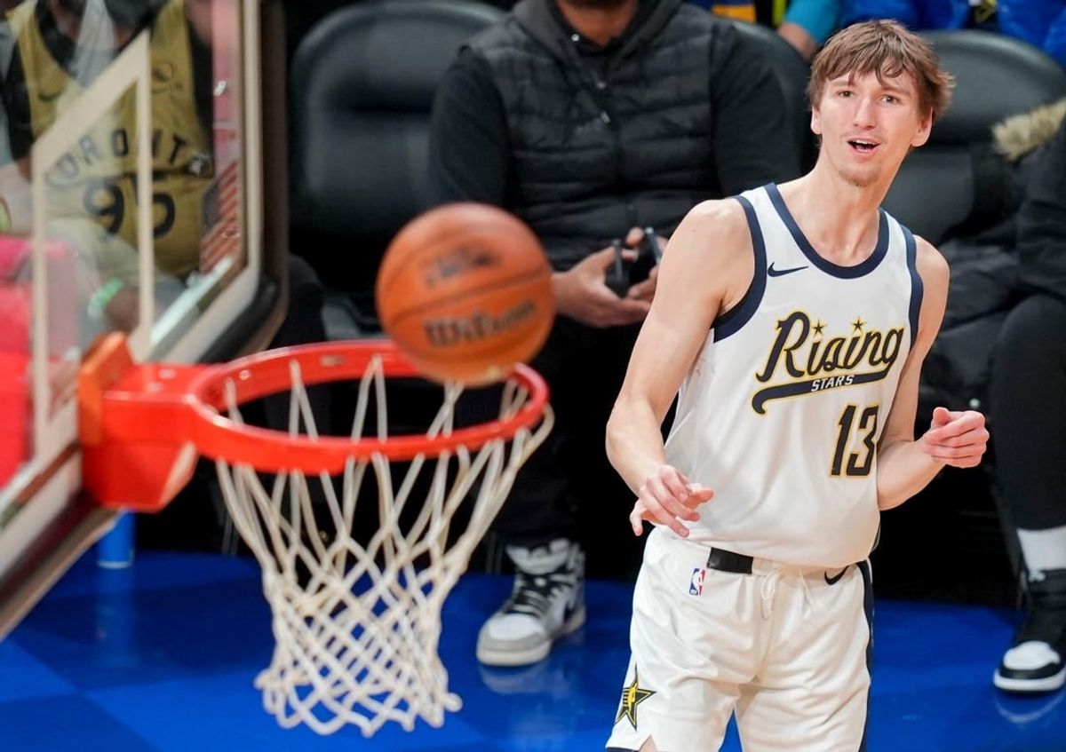 Team Detlef forward Matas Buzelis (13) of the G League Ignite watches his shot go in to win the game Friday, Feb. 16, 2024, during the 2024 Panini Rising Stars Game at Gainbridge Fieldhouse in downtown Indianapolis.