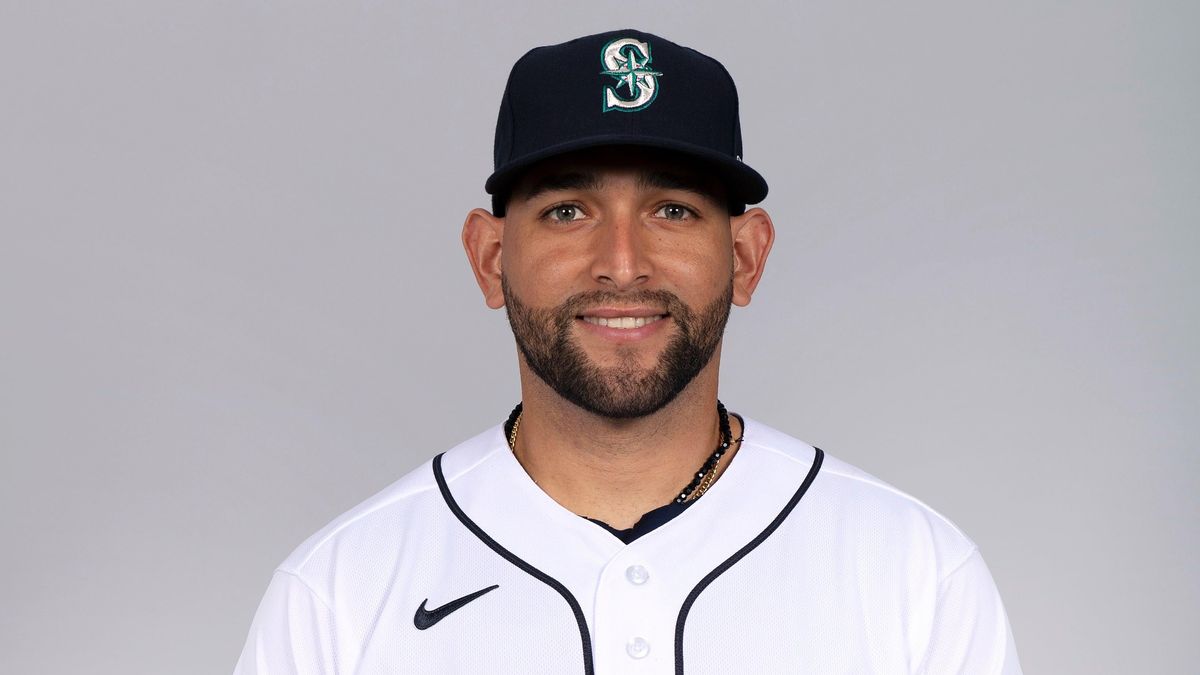 The 20,000th player in MLB history is the  Mariners José Godoy.