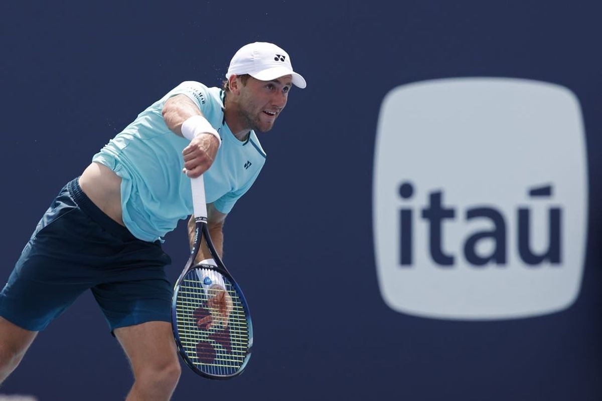 Mar 26, 2024; Miami Gardens, FL, USA; Casper Ruud (NOR) serves against Nicolas Jarry (CHI) (not pictured) on day nine of the Miami Open at Hard Rock Stadium.