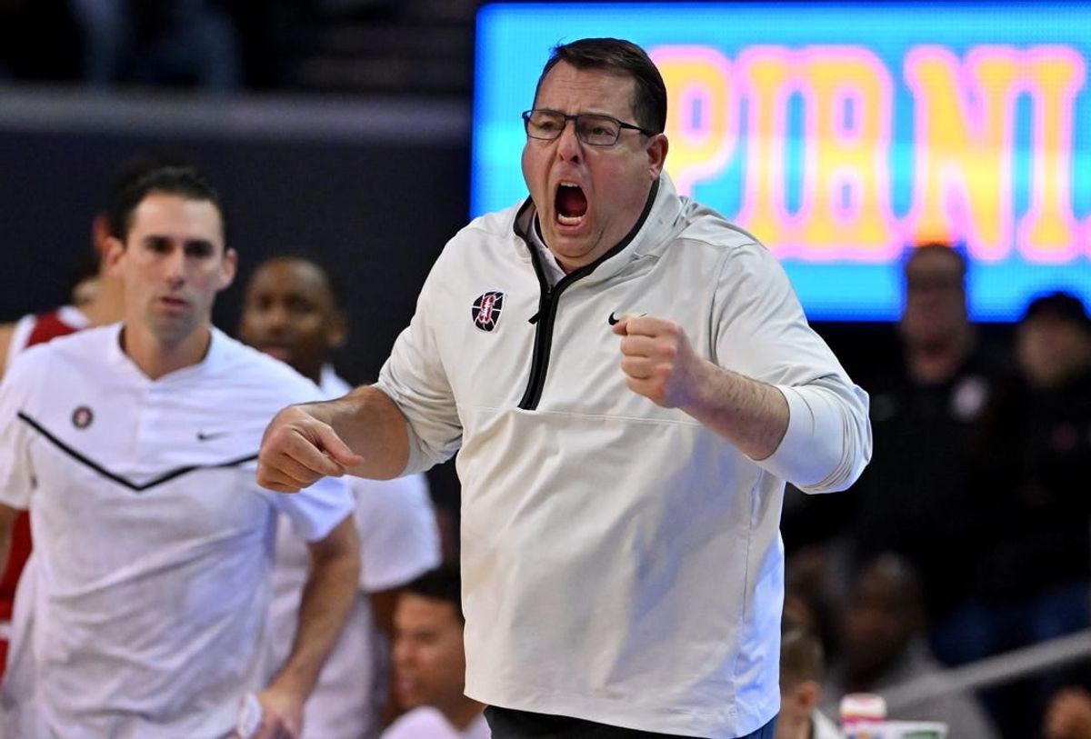 Feb 16, 2023; Los Angeles, California, USA;   Stanford Cardinal head coach Jerod Haase yells from the bench in the second half against the UCLA Bruins at Pauley Pavilion presented by Wescom.