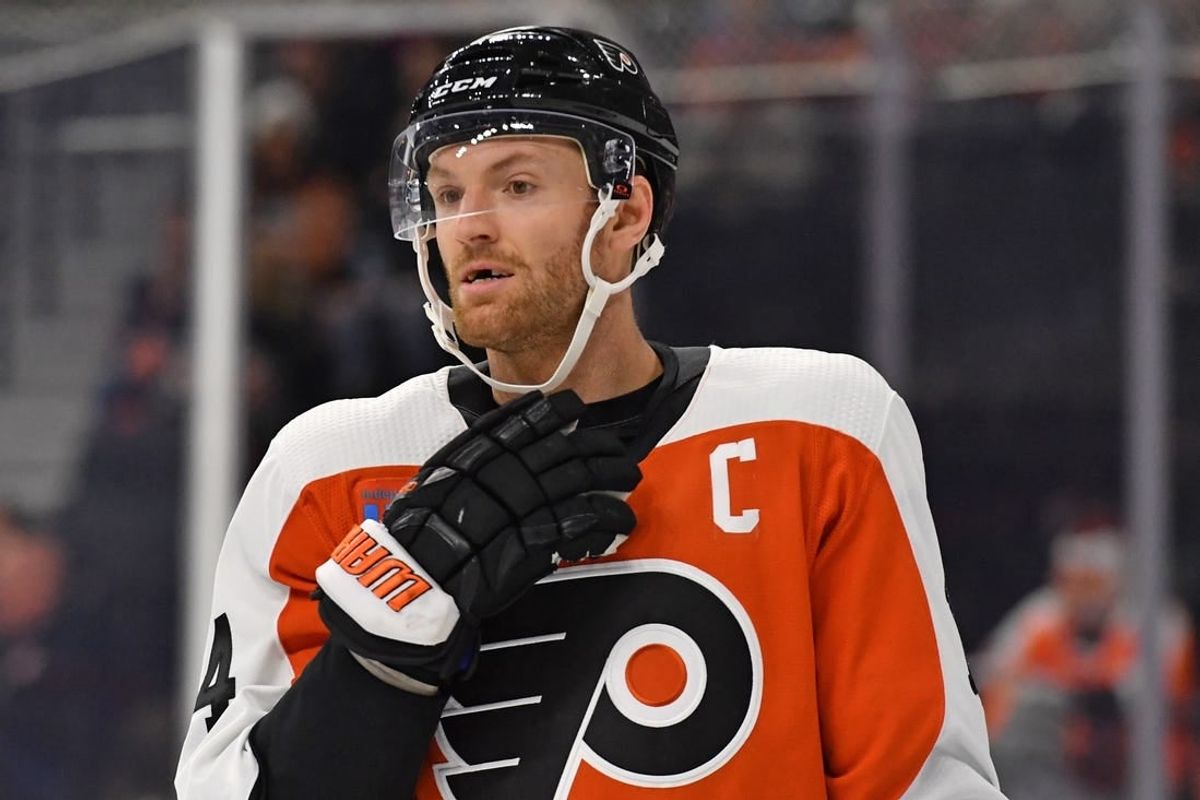Feb 27, 2024; Philadelphia, Pennsylvania, USA; Philadelphia Flyers center Sean Couturier (14) against the Tampa Bay Lightning at Wells Fargo Center.