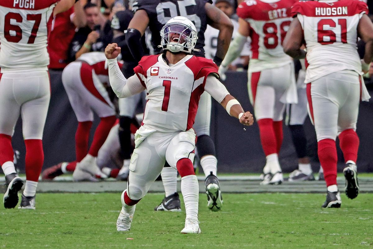 Kyler Murray does it all in come-from-behind win in Las Vegas.