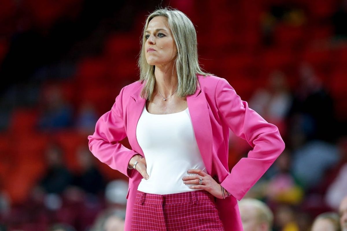 Oklahoma head coach Jennie Baranczyk stands on the sidelines in the first quarter during an NCAA basketball game between University of Oklahoma (OU) and Baylor University, in Norman Okla., on Wednesday, Feb. 14, 2024.