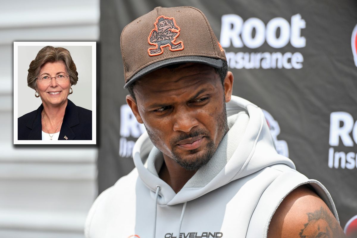 Former Judge Su e L. Robinson and Deshaun Watson... partners in crime.