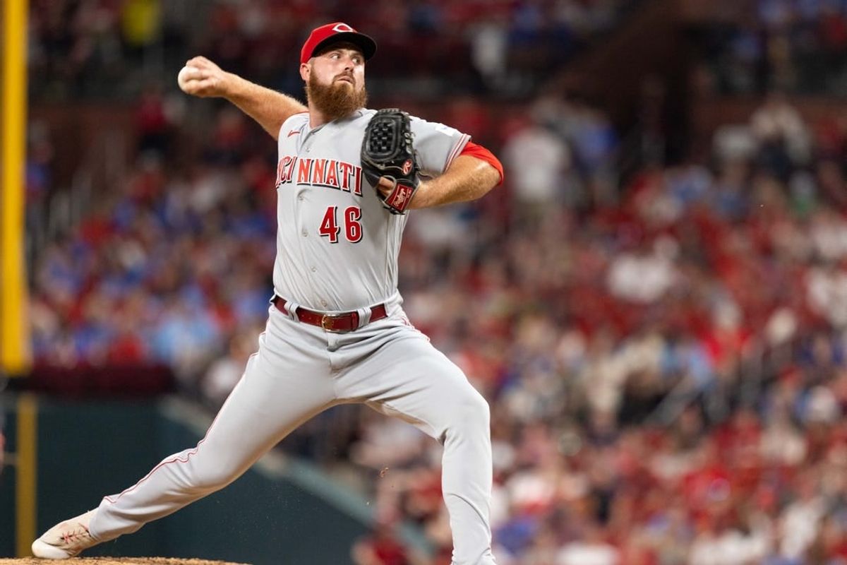 Sep 30, 2023; St. Louis, Missouri, USA; Cincinnati Reds relief pitcher Buck Farmer (46) enters the game in the second inning against the St. Louis Cardinals at Busch Stadium.