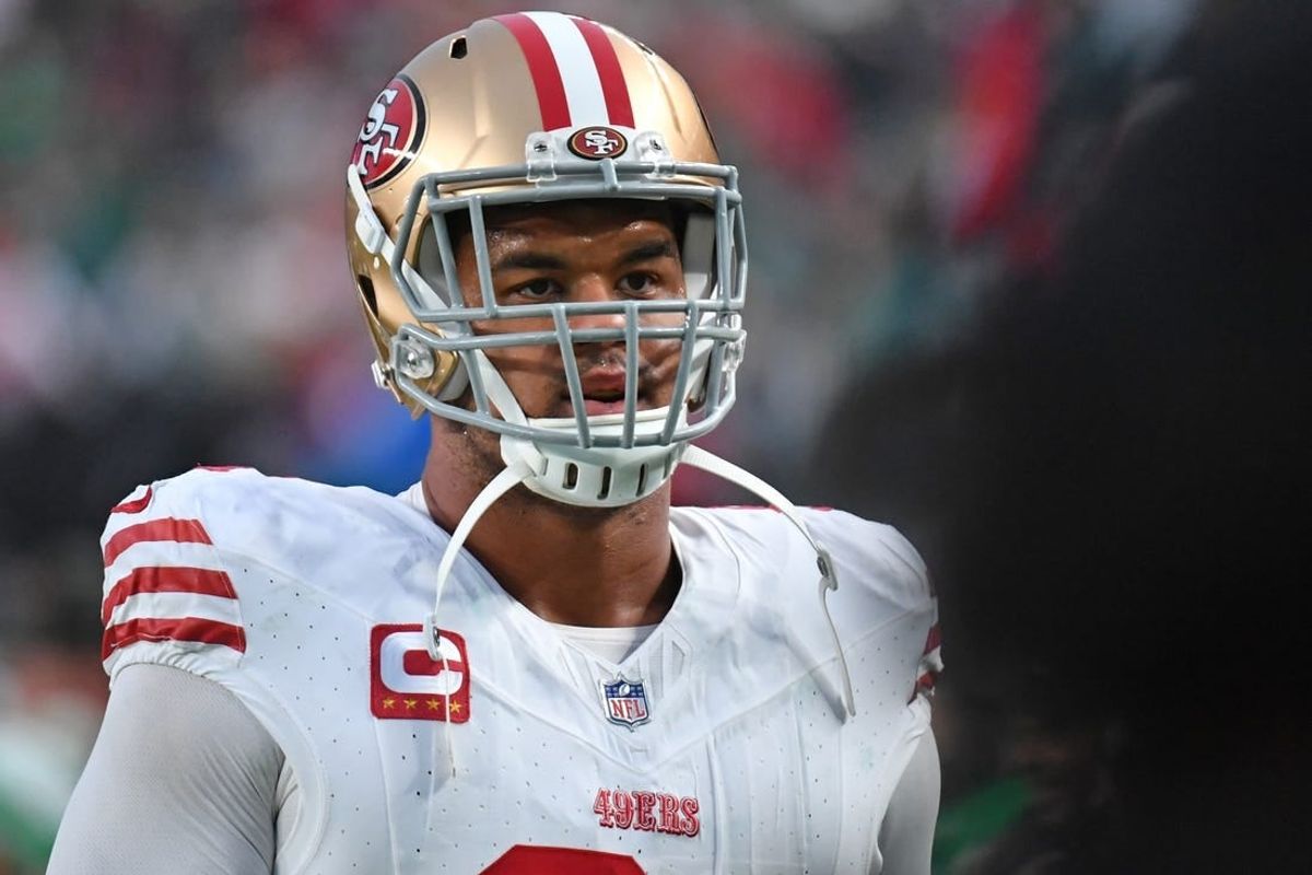 Dec 3, 2023; Philadelphia, Pennsylvania, USA; San Francisco 49ers defensive end Arik Armstead (91) runs off the field against the Philadelphia Eagles at Lincoln Financial Field.